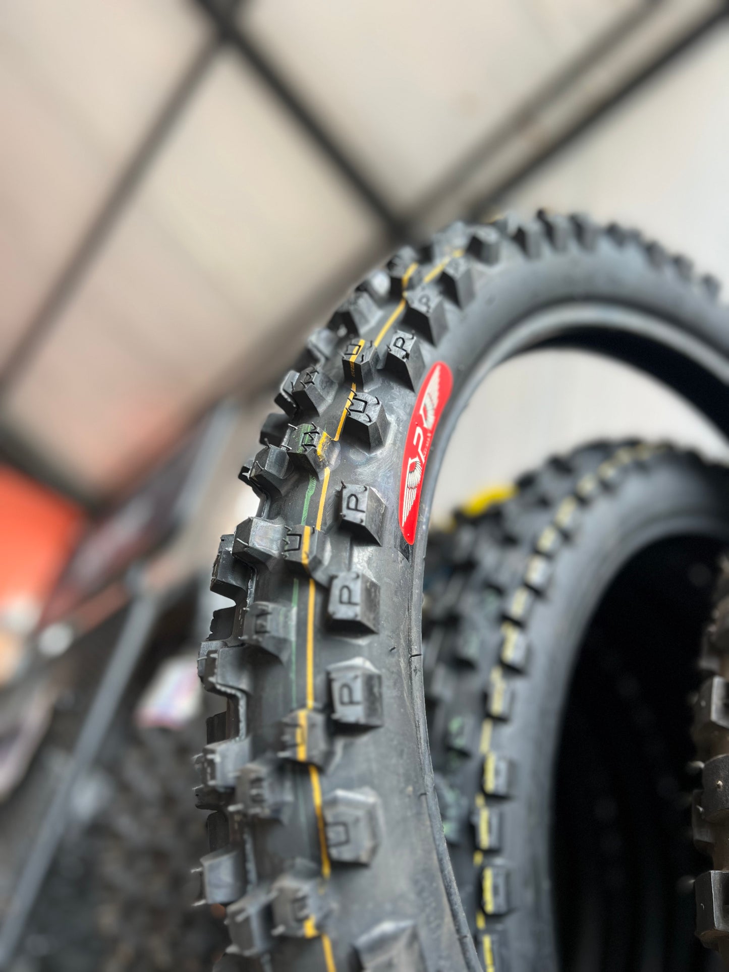 NEUMATICO PNEUMAX 80/100-21 PX5 2